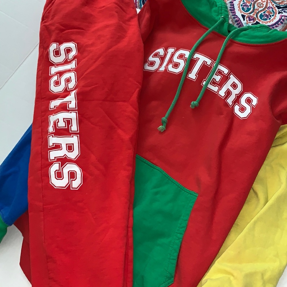 Sisters (James Charles) merch set size M and S